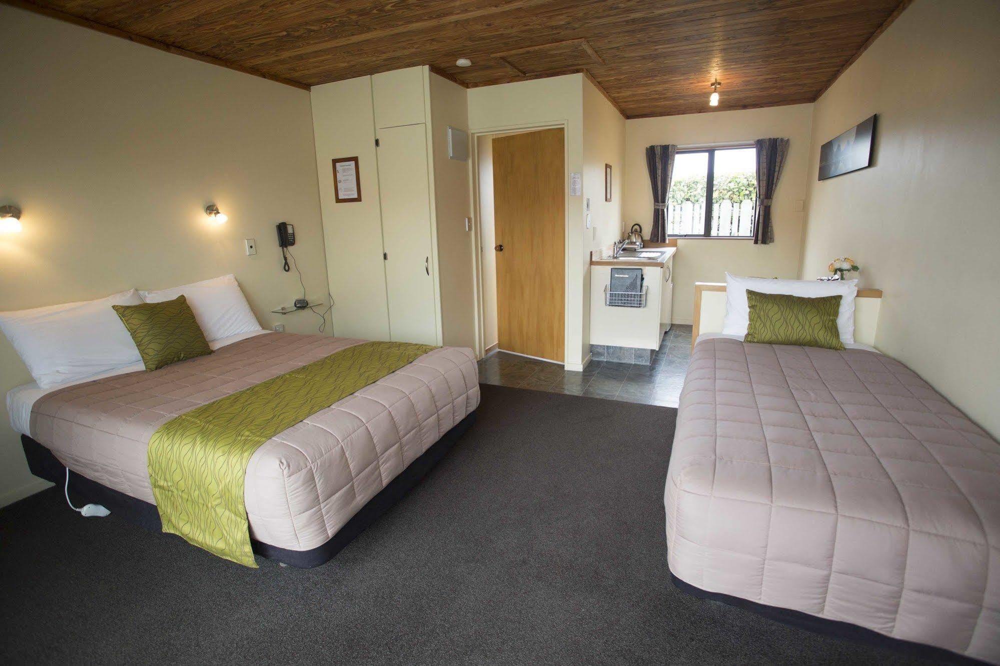 Pinewood Motels Fairlie Kültér fotó